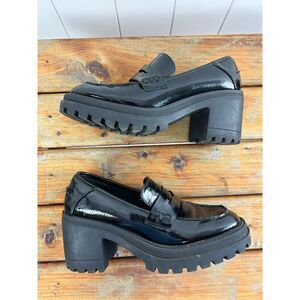 Seychelles Comfort‎ Lug Sole Faux Patent Leather Loafers Size 7